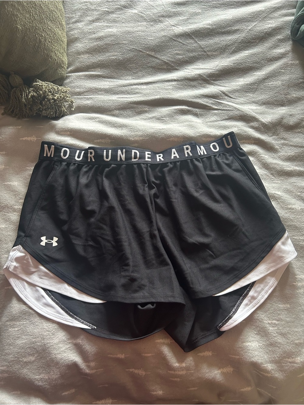 Under Armour Women's Black Athletic Shorts